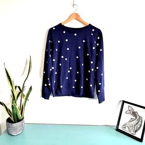 ✨2 for $20✨ Old Navy Daisy Sweater - Size Medium